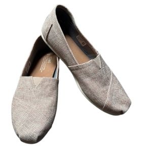 TOMS Shoes